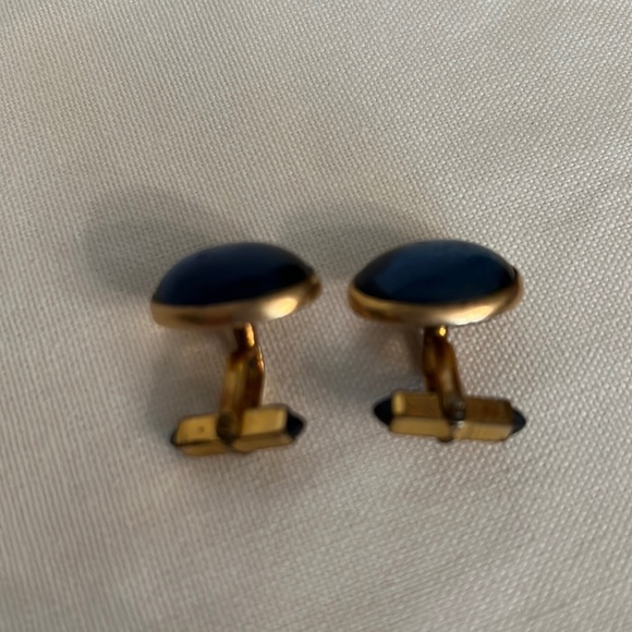 Vintage SWANK Men’s Cufflinks With Beautiful Blue Stones - Picture 2 of 7